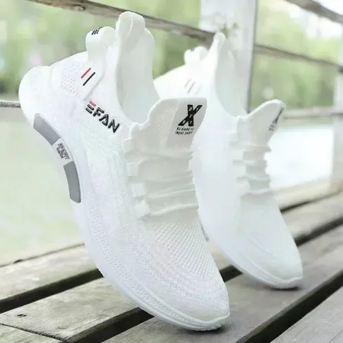 Low cut Lightweight Sports Shoes Men's Casual Shoes Korean Edition Trendy Shoes Summer Flying Weaving Mens Running Shoes