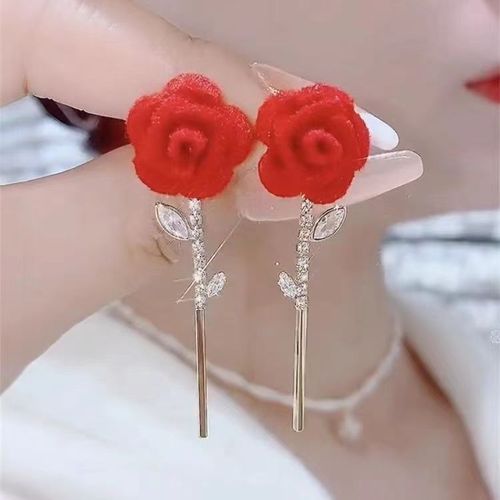 New Red Rose Earrings, Exquisite and Elegant Rose Flower Earrings, New and Stylish Versatile Earrings