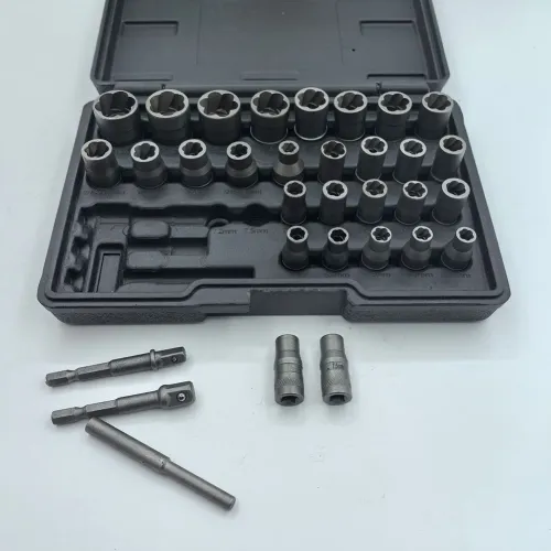 Expertly Designed 32 Pcs Bolt Remover Set Tailored to Tackle Difficult Fasteners Equipped with Functional Adapters