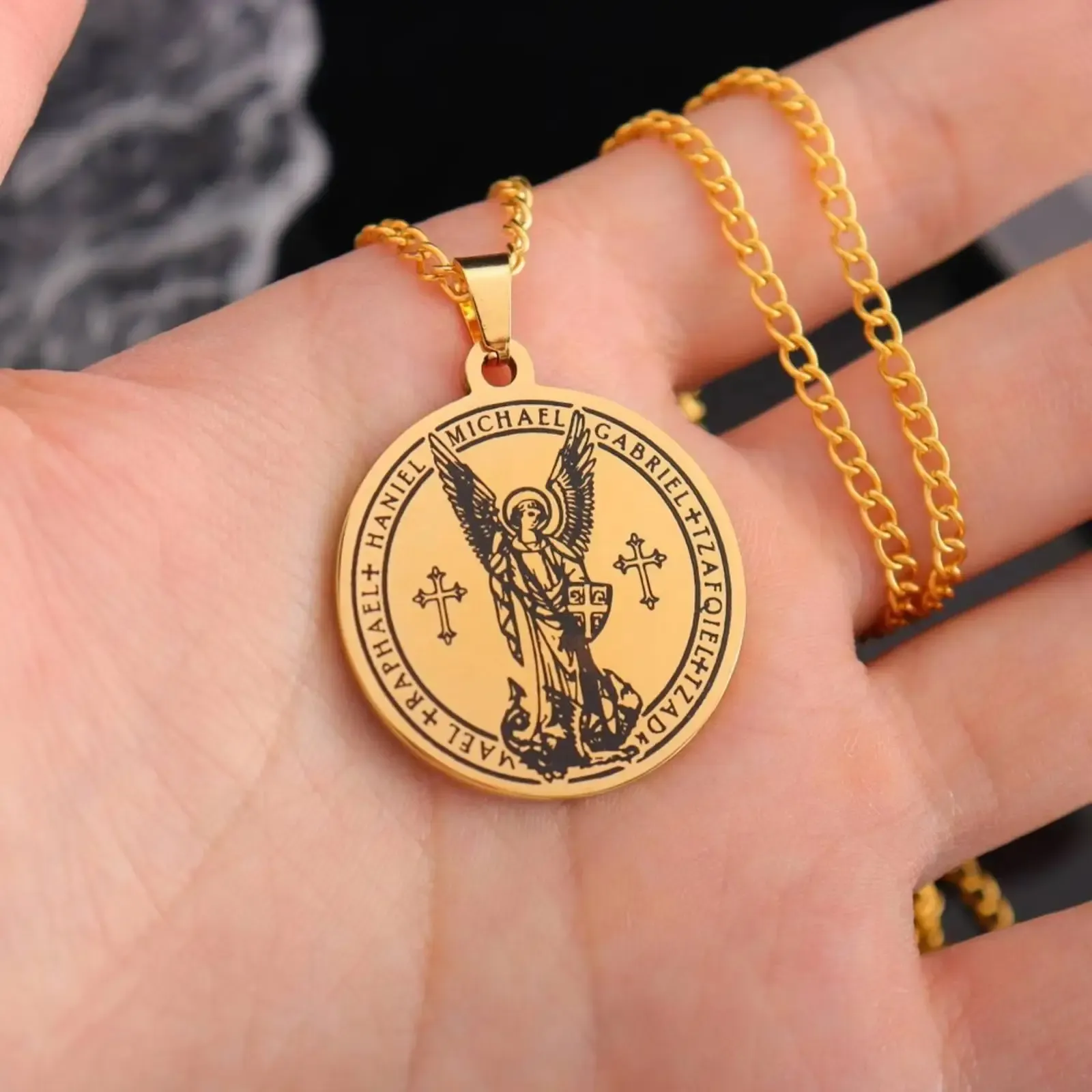Archangel Michael Gabriel Raphael Haniel Round Pendant Necklace Vintage Stainless Steel Men Pendants Jewelry Fashion Accessories