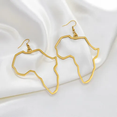 👑 Wear Your Heritage: The Hottest Africa Map Earrings! ✨