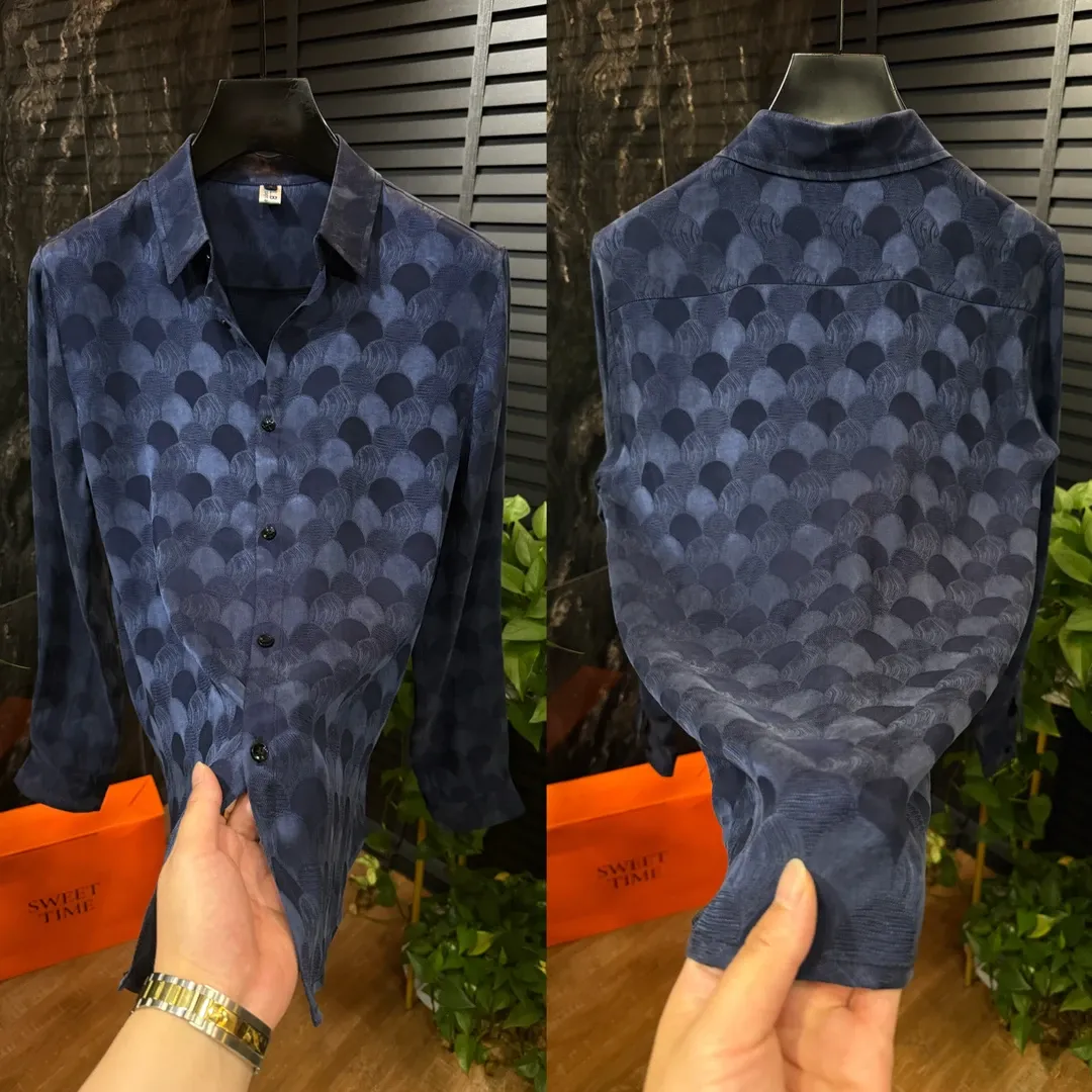 Men's Blue Satin-Weave Long-Sleeve Shirt