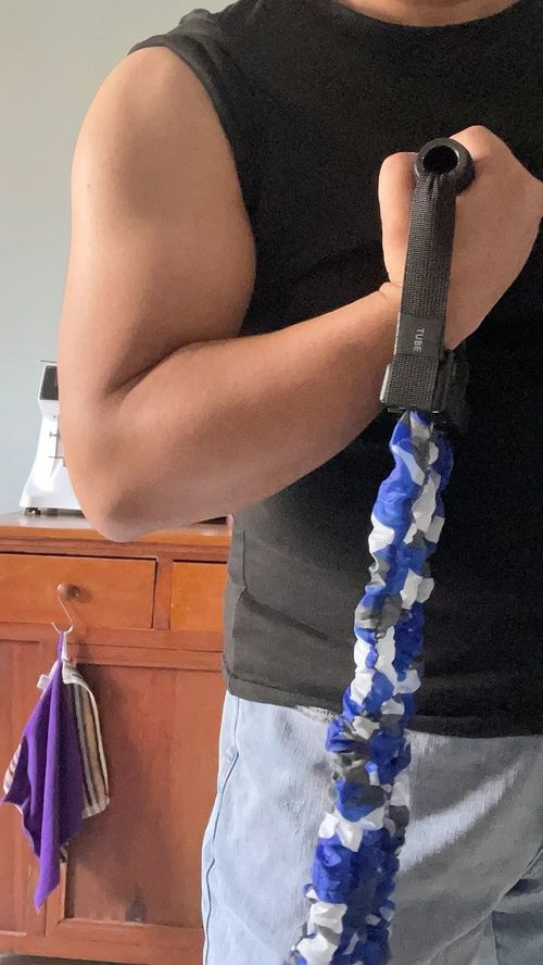 Resistance bands are suitable for both men and women.