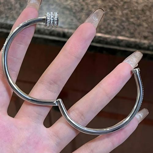 5-Piece Elegant Stainless Steel Bracelet Set, Fashionable Classic Design & Fade-Resistant