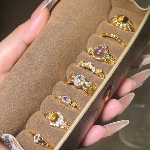 8 pigeon egg rings, light luxury high-end rings (including boxes)