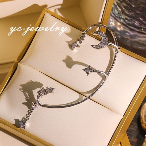 Luxury Non-pierced Crystal Moon Four-pointed Star Earrings (1 pair)
