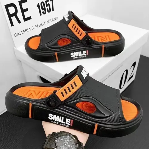 Ultra-Light Anti-Slip Men's Sandals Thick Beach Slippers Driving Two-Way Wear Shoes Comfortable Casual Sports Sandals