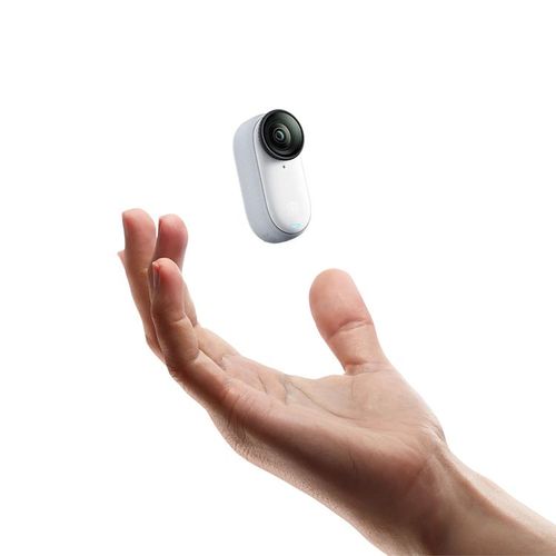 Thumb camera is small and easy to carry