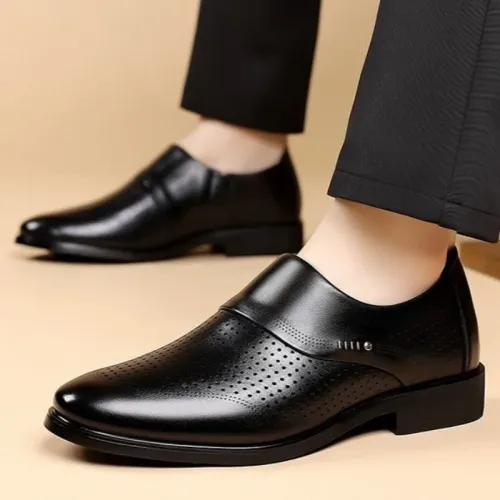 Black men's business hollowed out leather shoes, breathable and fashionable leather sandals