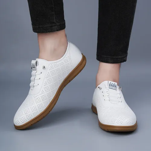 Men's Lightweight Comfortable Slip-On Driving Shoes Soft Bottom Breathable Leather Fashion Casual Shoes