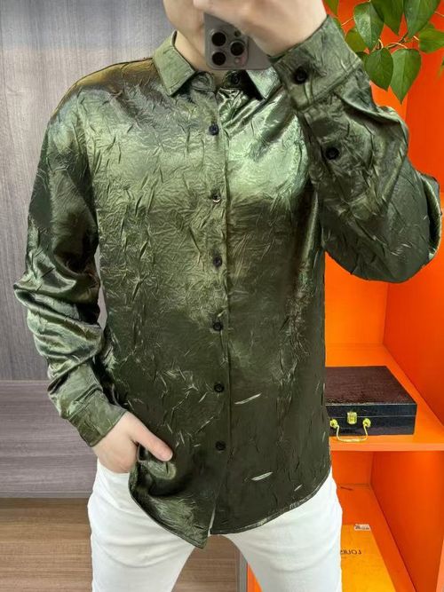 Green patterned non-iron long-sleeve shirt