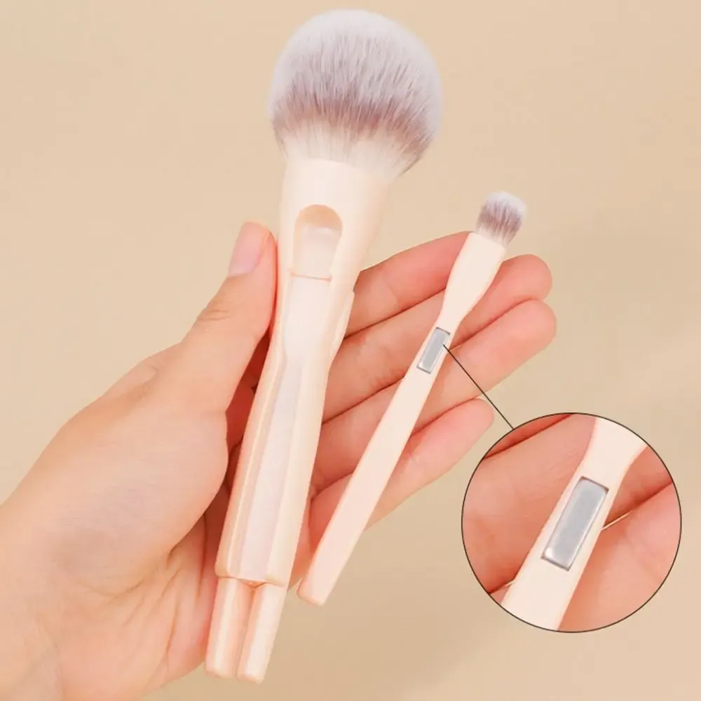 4Pcs 4 in-1 Makeup Brush Set Magnetic Suction Powder Blusher Brush Travel Makeup Brushes Soft Concealer Brush