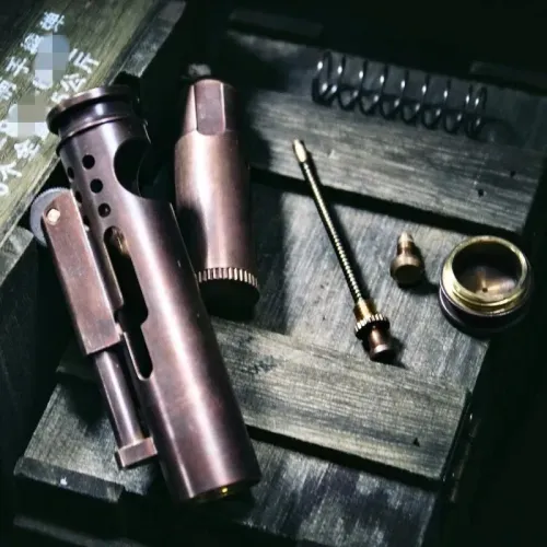 Unusual Alien Trench Handmade Pure Copper Kerosine Lighter AK Vintage Portable Windproof Collection Lighters Smoking Men's Gifts
