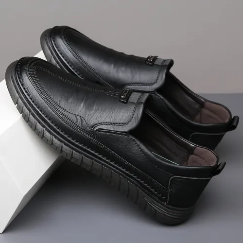 Mens Leather Loafers Non Slip Walking Flats Breathable Outdoor Slip on Casual Shoes for Male Work Office Driving