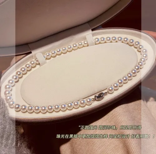 2026 New Fine Round Flawless Glass Pearl Necklace Women's Top Quality Thin Clavicle Chain Small Beads Daily Wear Jewelry