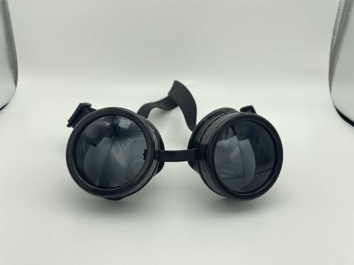 Men Sunglasses Fashion Steampunk Glasses Round Oversized Goggles Welding Punk Glasses Cosplay Brand Designer Colors Lens Shades