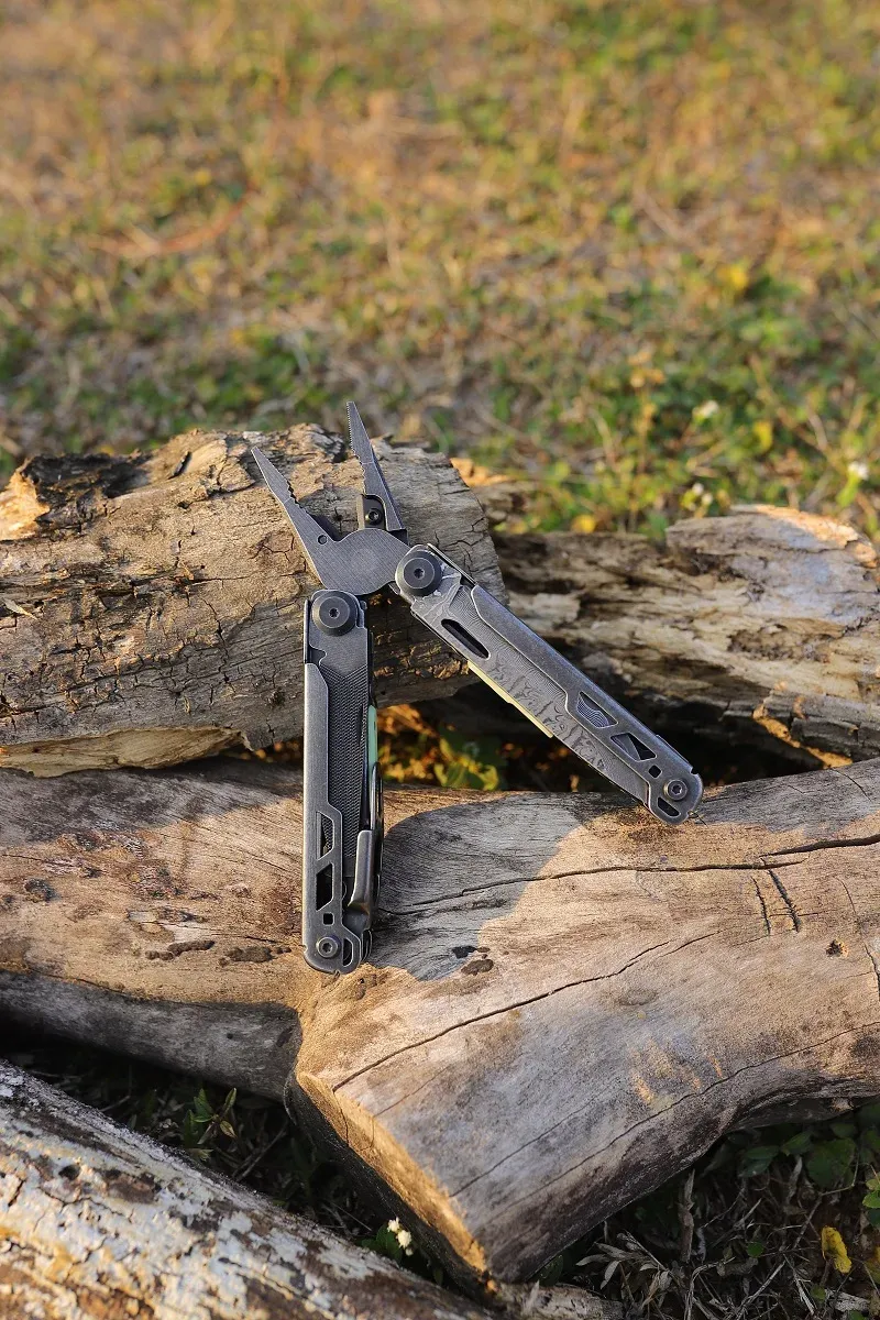 Daicamping DL13 Damascus Steel Knives Scissors Multi-Tools Pliers EDC Multitools Multifunctional Folding Knife