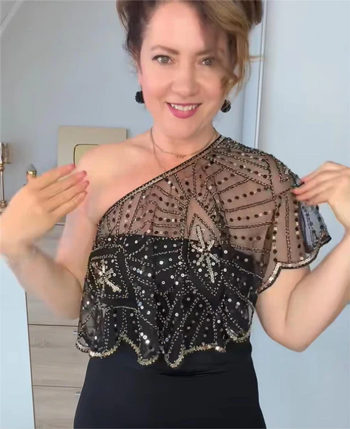 Vintage lace shawl with beads