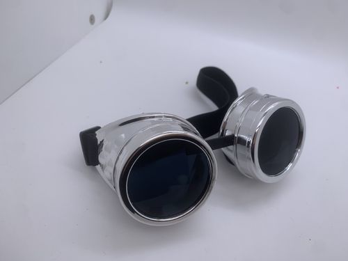 Men Sunglasses Fashion Steampunk Glasses Round Oversized Goggles Welding Punk Glasses Cosplay Brand Designer Colors Lens Shades