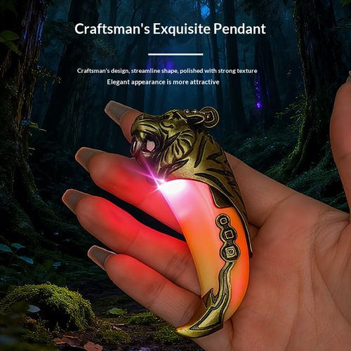 Dragon tooth and tiger head pendant windproof lighter