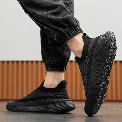BLACK Ultra-Soft, Thick-Soled, Breathable Mesh & Flyknit Athletic Casual Shoes
