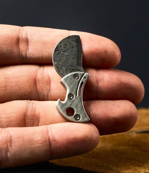 COin  Cutter That is As Small As a Quarter