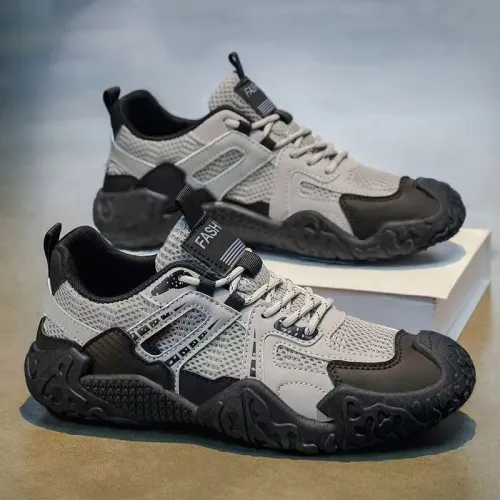 Casual Sneakers 2026 New Fashion Increase Anti-slip Low-top Casual Sports Shoes