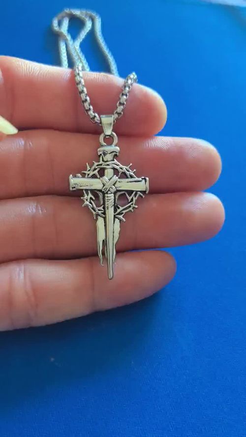 Vintage Thorn Halo Cross Pendant Necklace