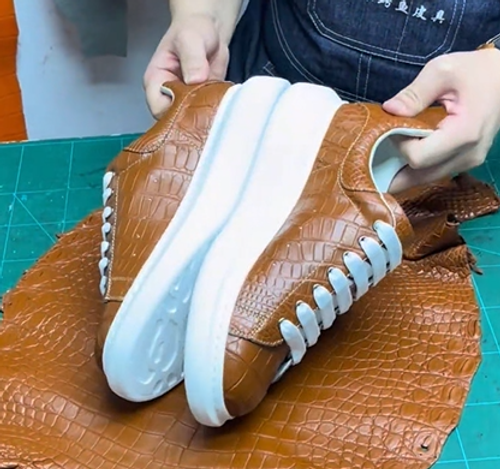 Men Casual Sneakers  Luxury  Lace-up Platform Shoes