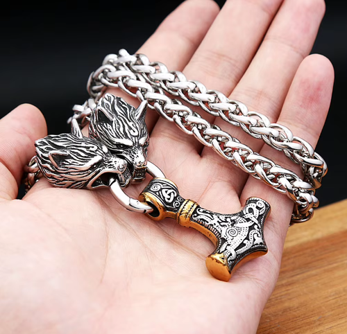Nordic Celtic Wolf Men's Necklace Pendant Viking Wolf Head Stainless Steel Pendant
