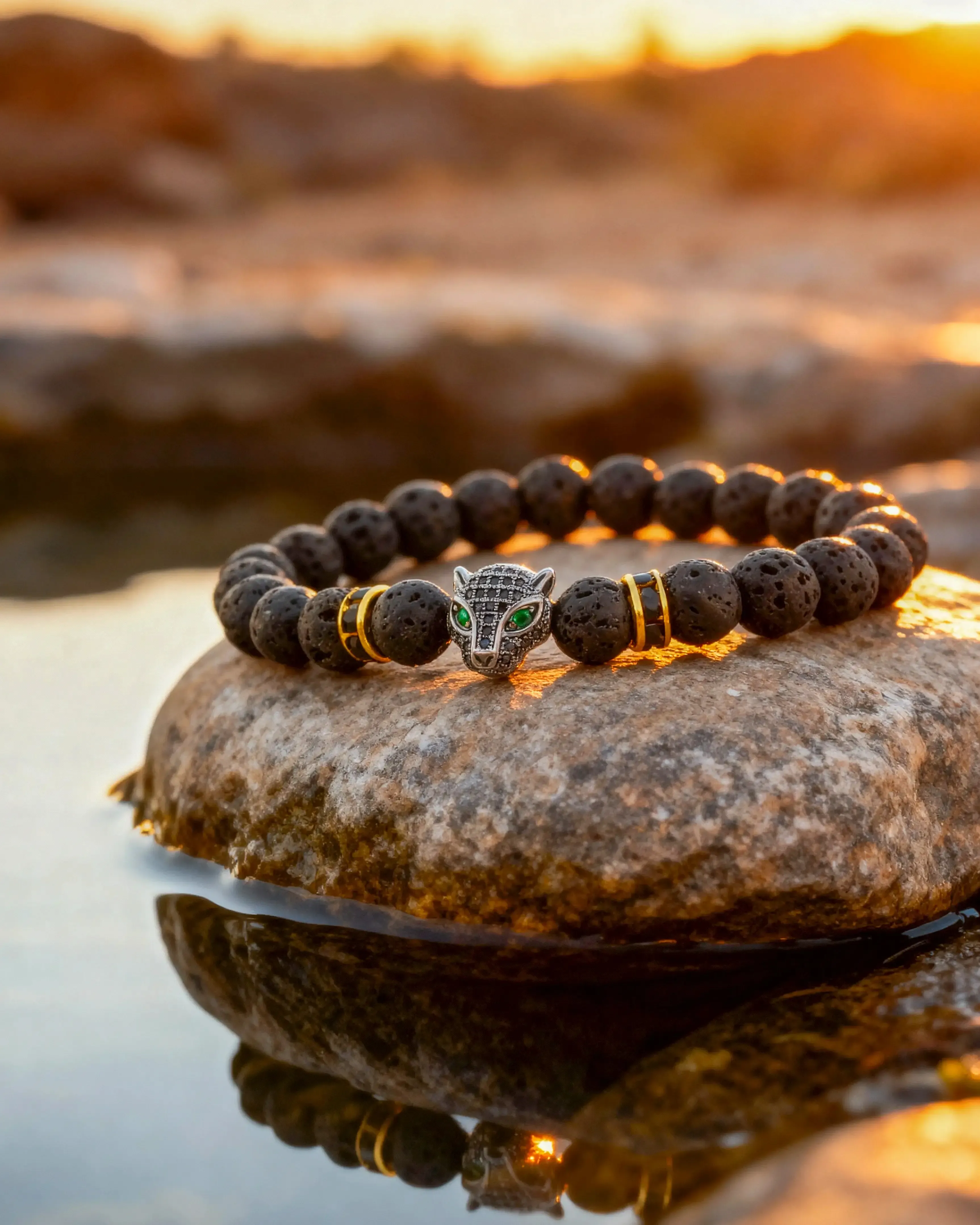 2PCS Punk-style shiny leopard head bracelet with cubic zirconia