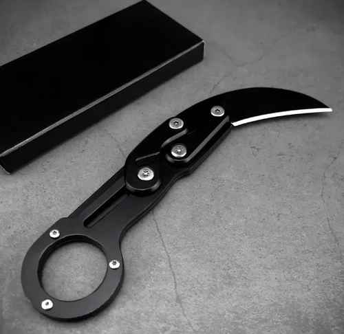 Outdoor Mechanical Claw Knife: Compact, Multi-functional, Folding Survival Knife