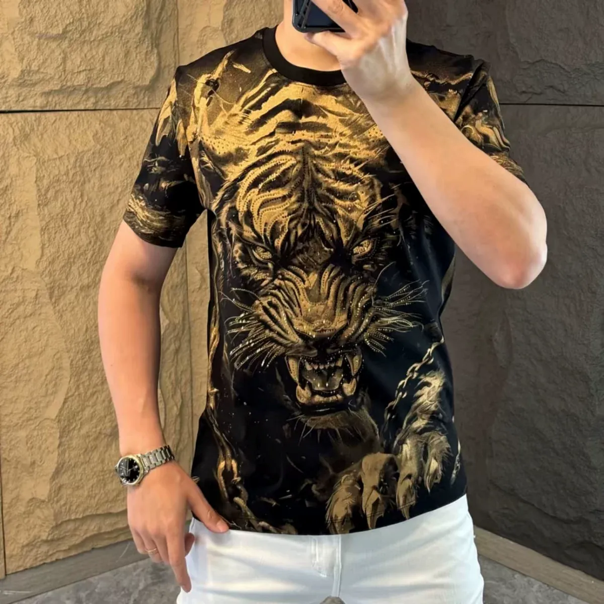 Men's Breathable Business Ice-Silk T-Shirt with  Tiger Descending the Mountain  Graphic