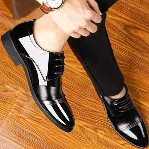 Men Dress Shoes Patent Leather Men Shoes Luxury Pointed Toe Oxford Shoes Men Wedding Party Shoe Business Soft Sole Casual Shoe