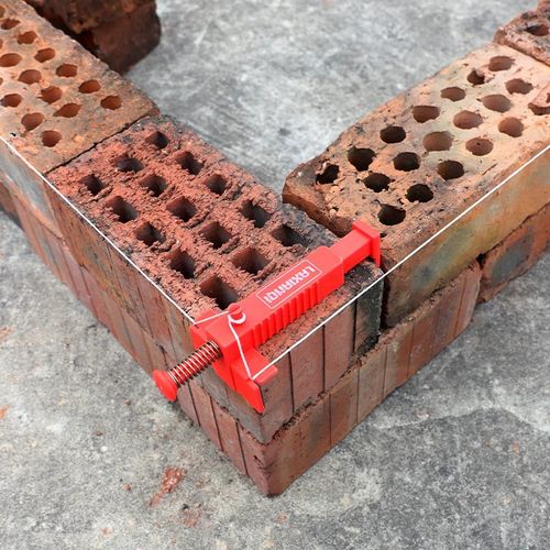 2 pcs Brick Line Clips – Adjustable, durable & easy setup