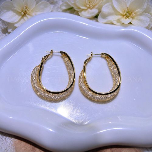 Pack of two pairs Light-luxe style stud earrings featuring a fashionable openwork mesh design with crystal accents.