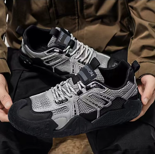 Casual Sneakers 2026 New Fashion Increase Anti-slip Low-top Casual Sports Shoes