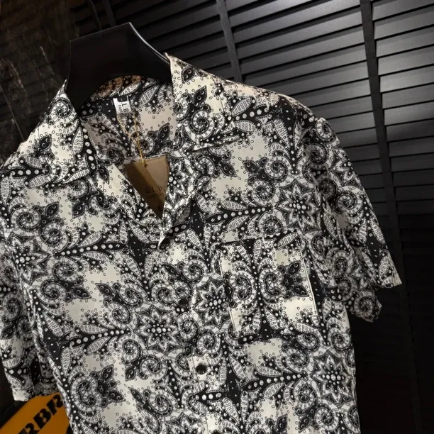 Men's Black and White Floral Print Camp-Collar Shirt