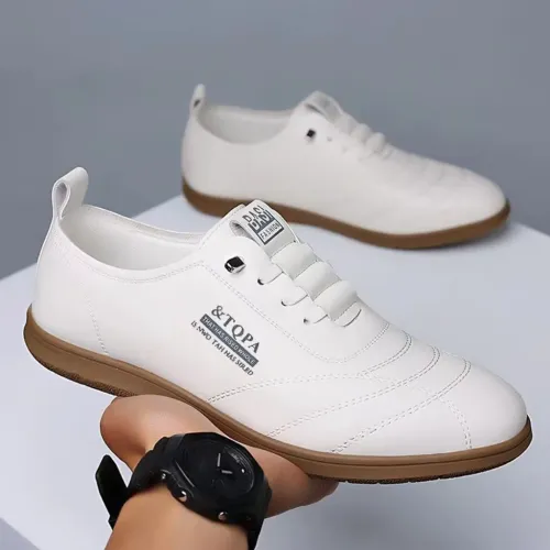 Men's shoes, fashionable casual leather shoes, comfortable soft soled driving shoes