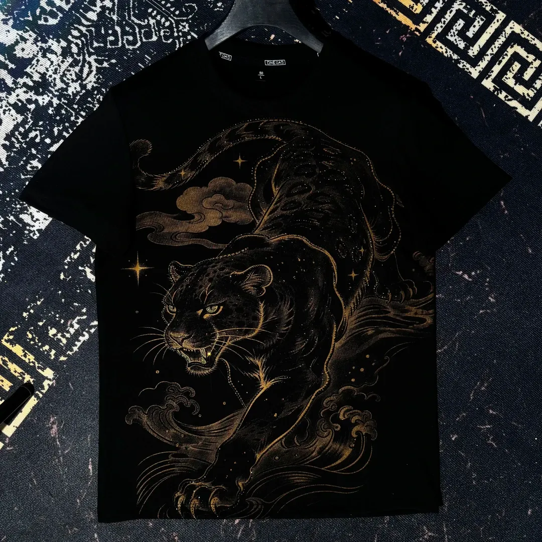 Men's Ice Silk T-Shirt with Gold-Foil and Rhinestone  Leopard Stepping on Auspicious Clouds  Design