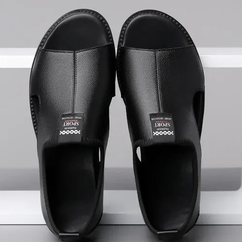 Sandals for Men Brand Casual Shoes Outdoor Fashion Men's Slippers Comfortable Beach Shoes High Quality Leather Men Flat Sandals