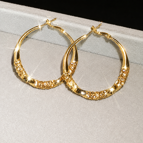 Luxury Twisted Rhinestone Earrings – Elegant, Sparkling