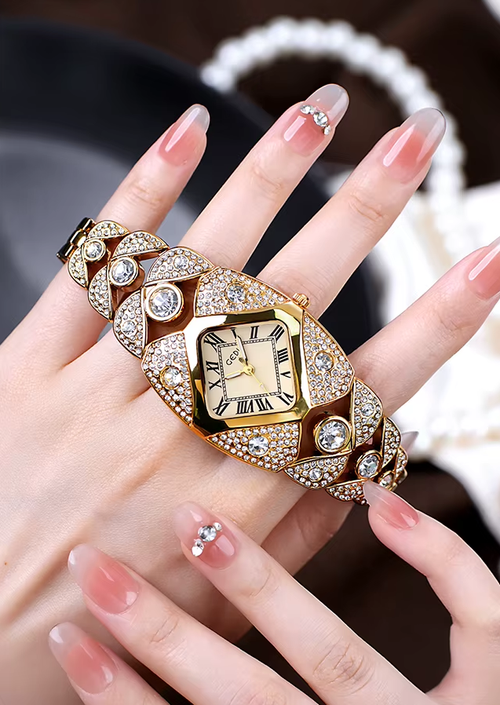 Unique Design Gold Women Bracelet Watches 2026 New Luxury Brand Wrist Watches For Ladies Full Steel Women Quartz Wristwatches