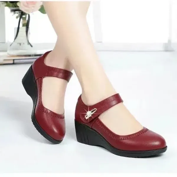 Women Fashion High Quality Wedge Heel Shoes for Spring Summer Lady Casual Street Comfort Black High Heel Shoes for Student A06