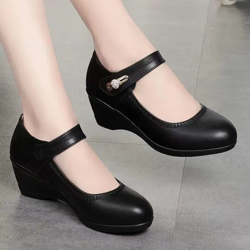 Women Fashion High Quality Wedge Heel Shoes for Spring Summer Lady Casual Street Comfort Black High Heel Shoes for Student A06