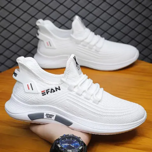 Low cut Lightweight Sports Shoes Men's Casual Shoes Korean Edition Trendy Shoes Summer Flying Weaving Mens Running Shoes