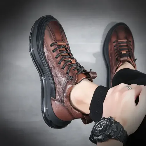 Men Soft Cushion Sneakers Minimalist Daily Style Wear Resistant Bottom Breathable Leisure Shoes For Outdoor Walking Use