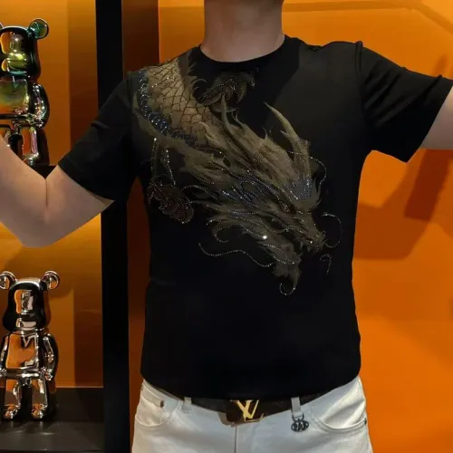 Summer Luxury Rhinestone Print Men's T-shirt Short Sleeve Round Neck Casual T-shirt Social Hip Hop Harajuku Tee Top Men Clothing