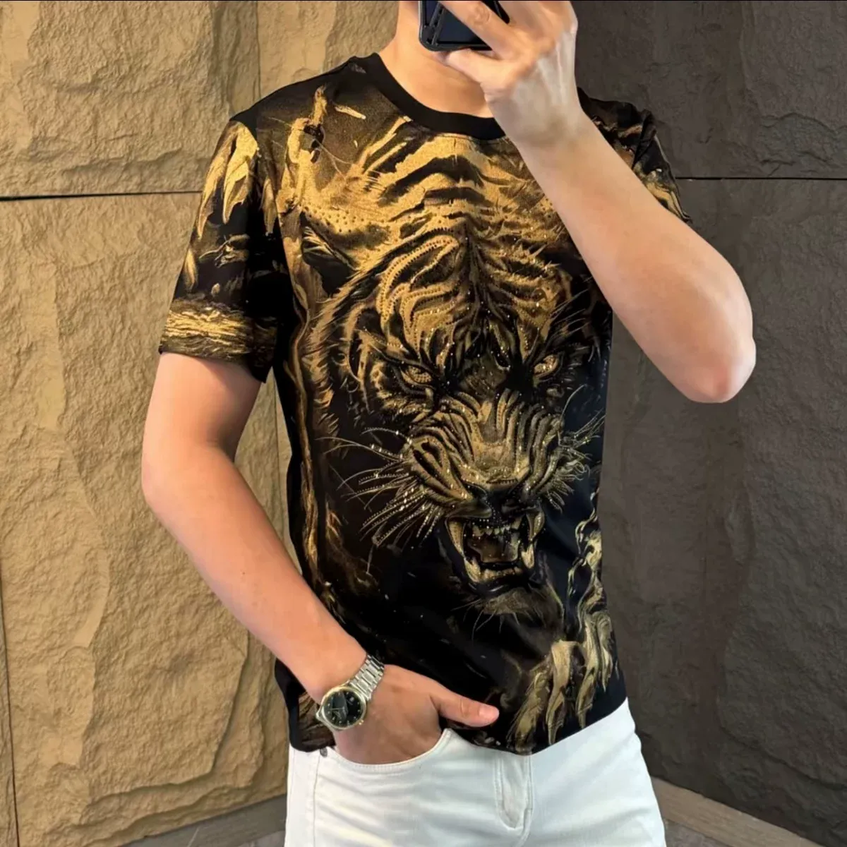 Men's Breathable Business Ice-Silk T-Shirt with  Tiger Descending the Mountain  Graphic