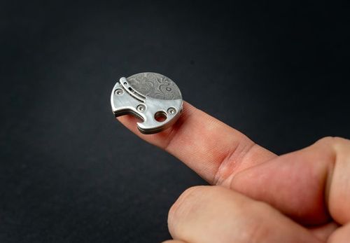 COin  Cutter That is As Small As a Quarter